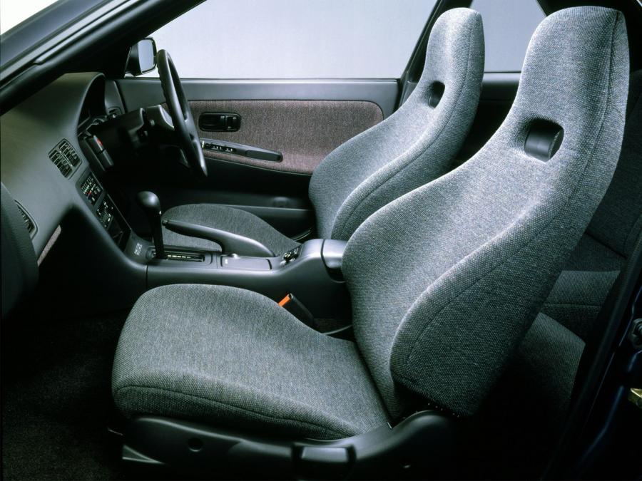  Nissan Silvia Q 1988 года  (фото 2 из 8)